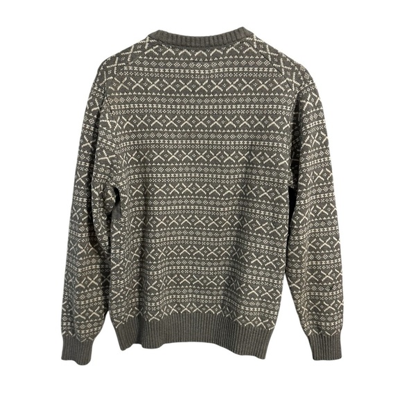 St. John's Bay Gray White Crewneck Sweater Nordic Patterns Vintage Reindeer M - Picture 4 of 6
